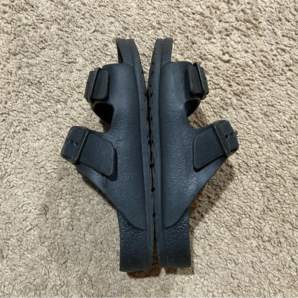BIRKENSTOCK Kids Unisex Arizona Essential Black EVA Sandal Slides Size 30 C12 - Picture 8 of 9